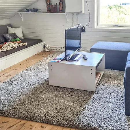 Pet Friendly In Hol I Tjeldsund