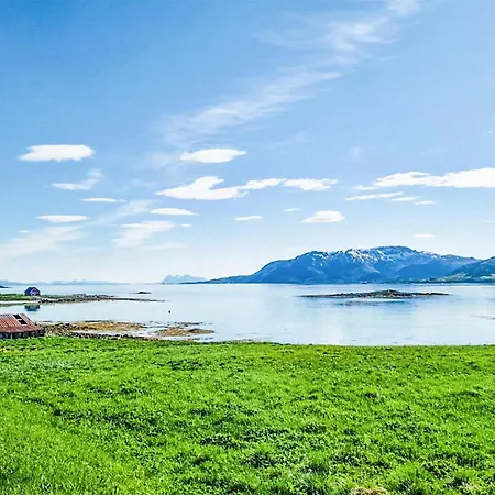 Pet Friendly In Hol I Tjeldsund * Kjerstad (Troms)