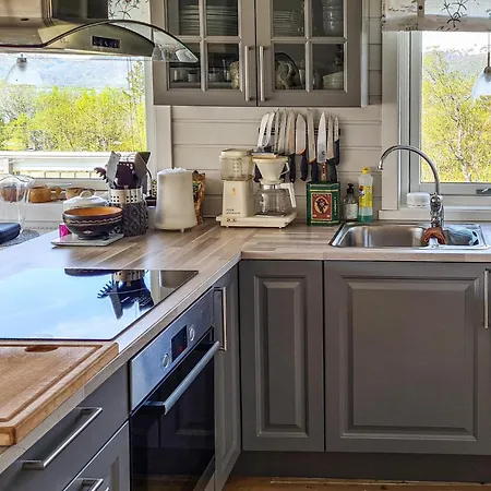 بيت للعطل Pet Friendly In Hol I Tjeldsund *