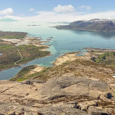 Pet Friendly In Hol I Tjeldsund * Kjerstad (Troms)